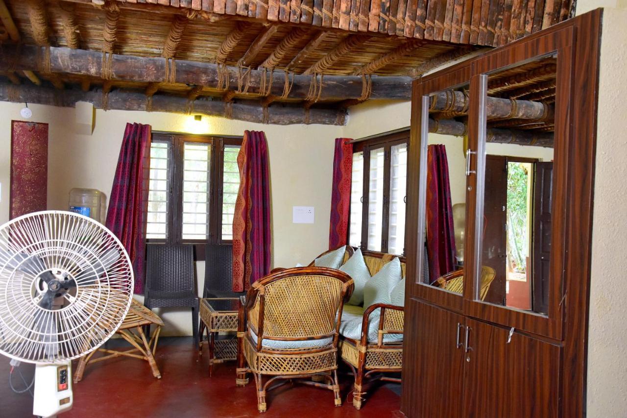 Paradise Quest Nature Farmhouse Villa Kālapettai Eksteriør billede